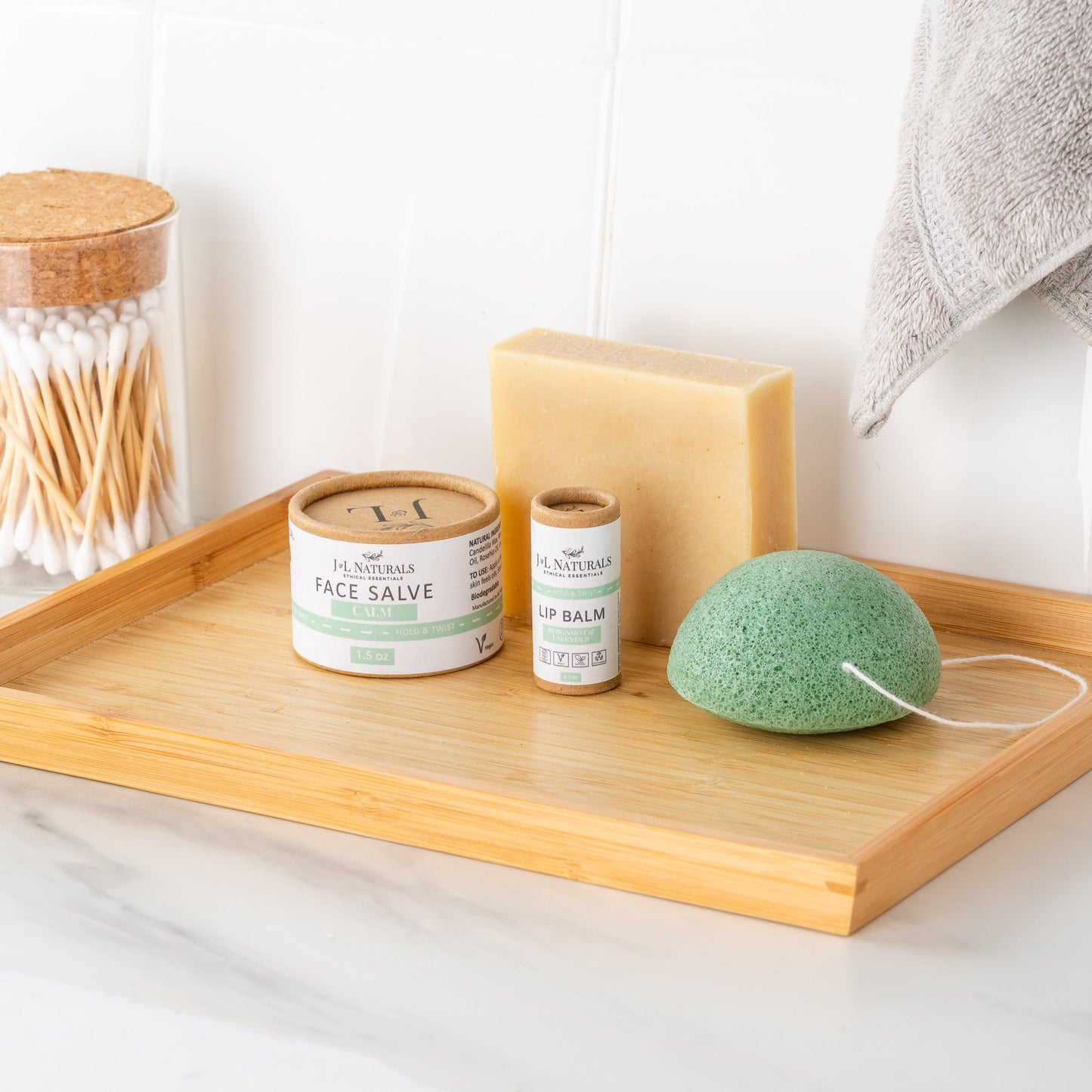 Kit Esencial de Régimen para la Piel (Set de 4 Piezas)